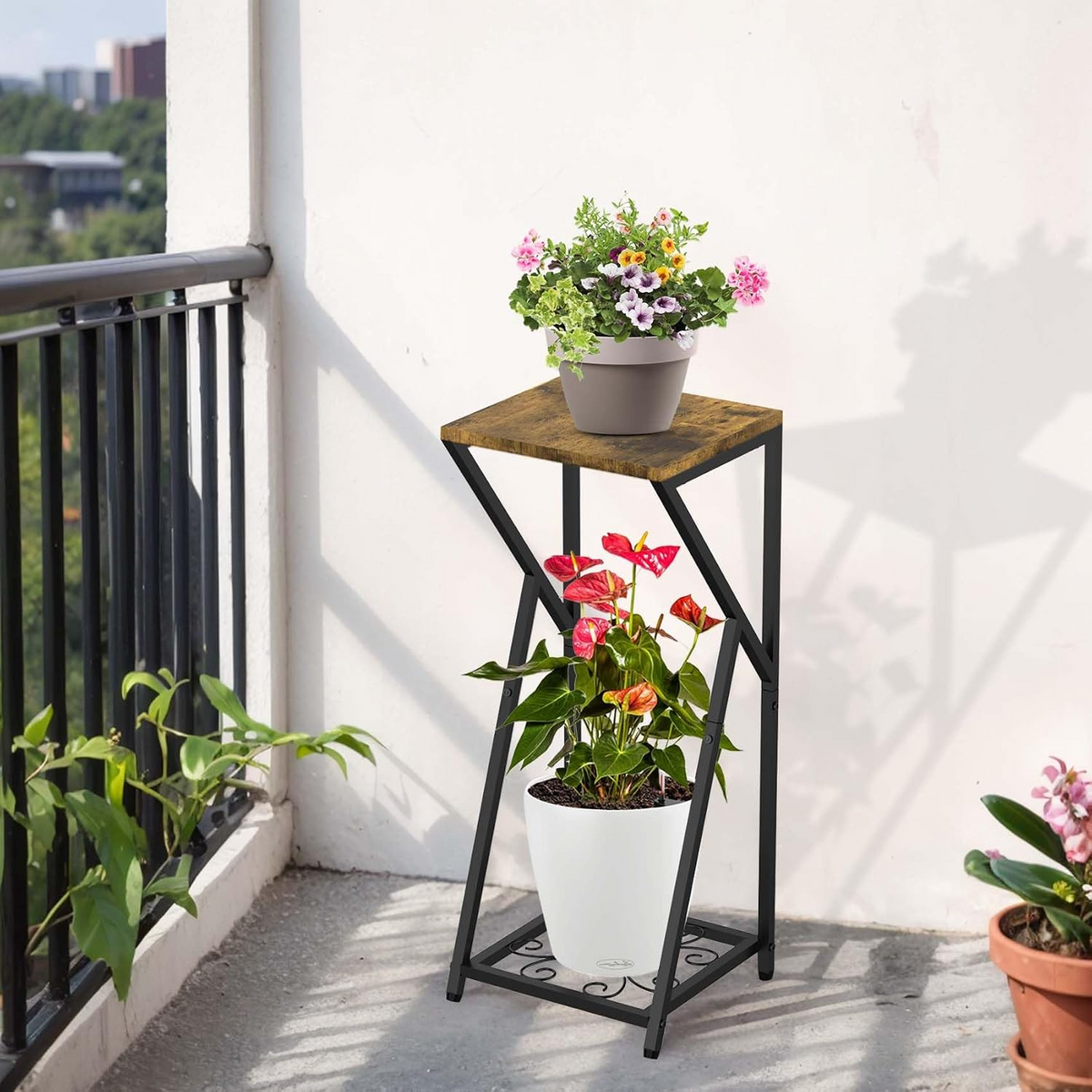Soporte para plantas de 2 niveles, estructura metálica con estante de madera, ideal para interior, balcón y terraza