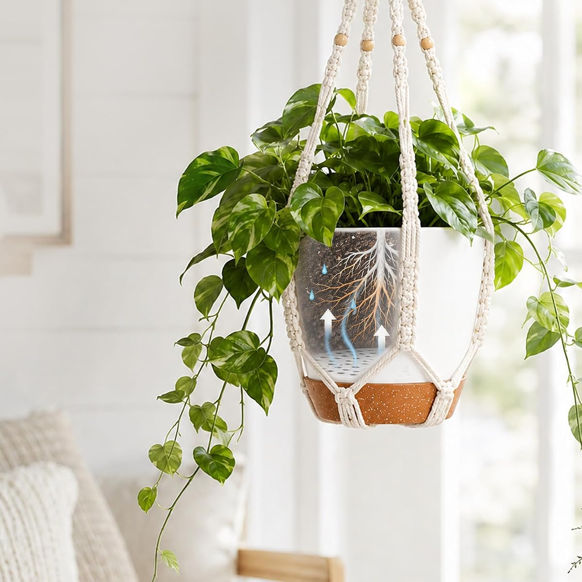 Set de 3 maceteros colgantes con soportes de macramé y sistema de autorriego, blancos, para interior y balcón