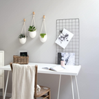 Set de 3 maceteros de pared de porcelana con ganchos de madera, blancos mate, para plantas de interior