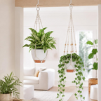 Set de 3 maceteros colgantes con soportes de macramé y sistema de autorriego, blancos, para interior y balcón